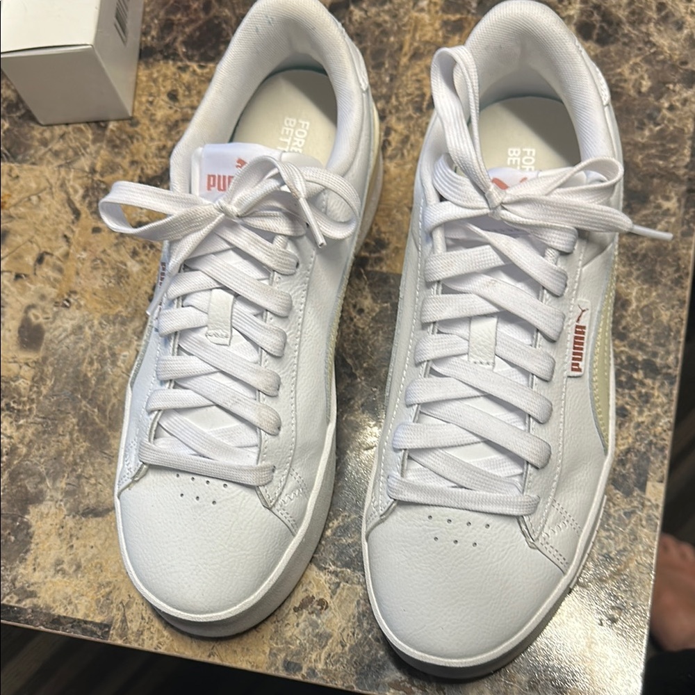 Puma White Leather Sneakers Low-Top Minimalist Design